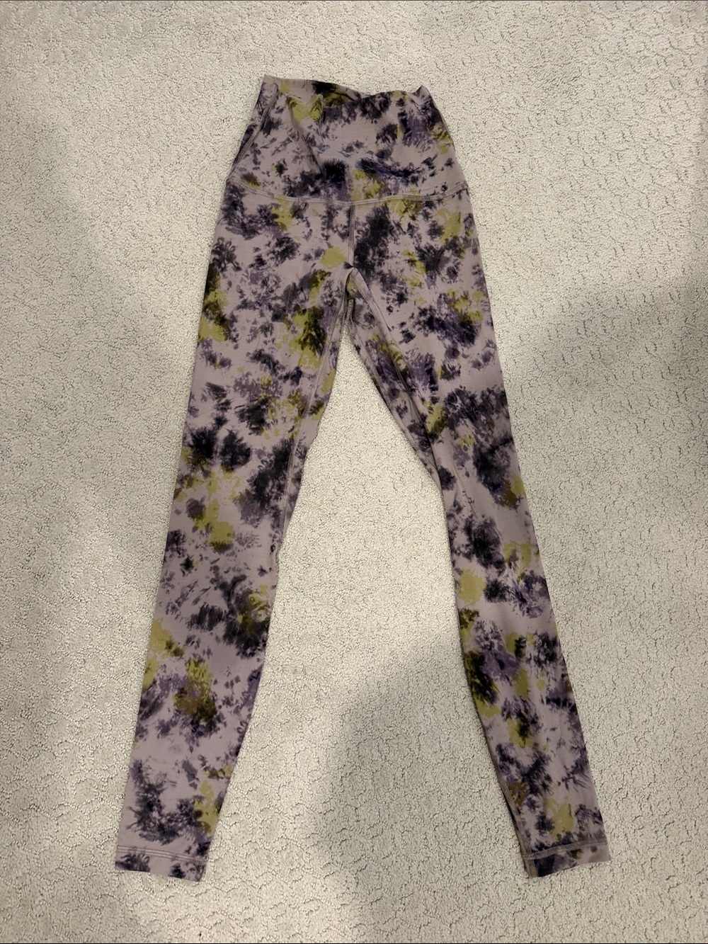 Lululemon Size 4 Like New Tie-Dye Leggings